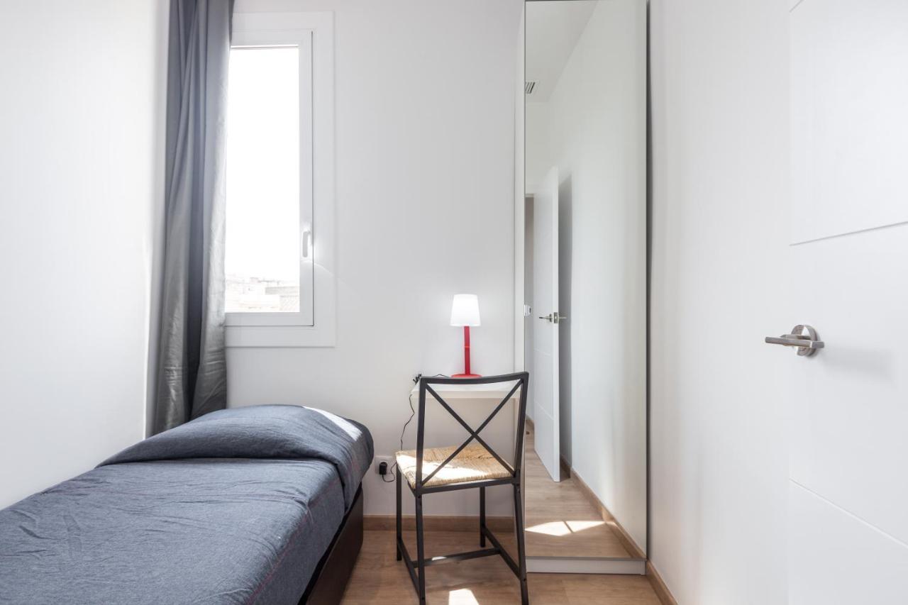 Bright Apartment With Balconies 34 Barcelona Buitenkant foto